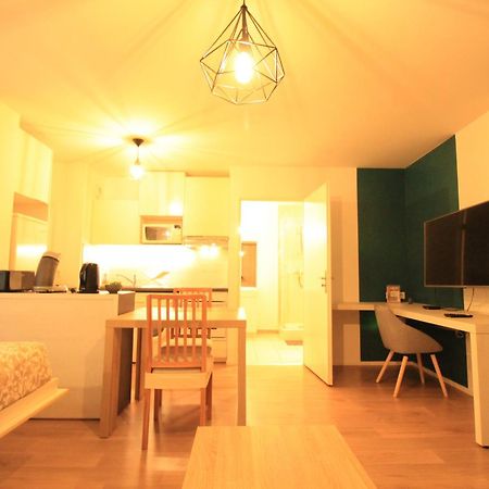Disponible - Appartement Entier Neuf - 8Mn A Pied Rer C Paris, Parking Rue Gratuit, En Face Hopital D'Arpajon, Balcon Prive, Matelas Bultex 160X200, Ascenseur, Acces Pmr, Centre Ville A Pied 外观 照片
