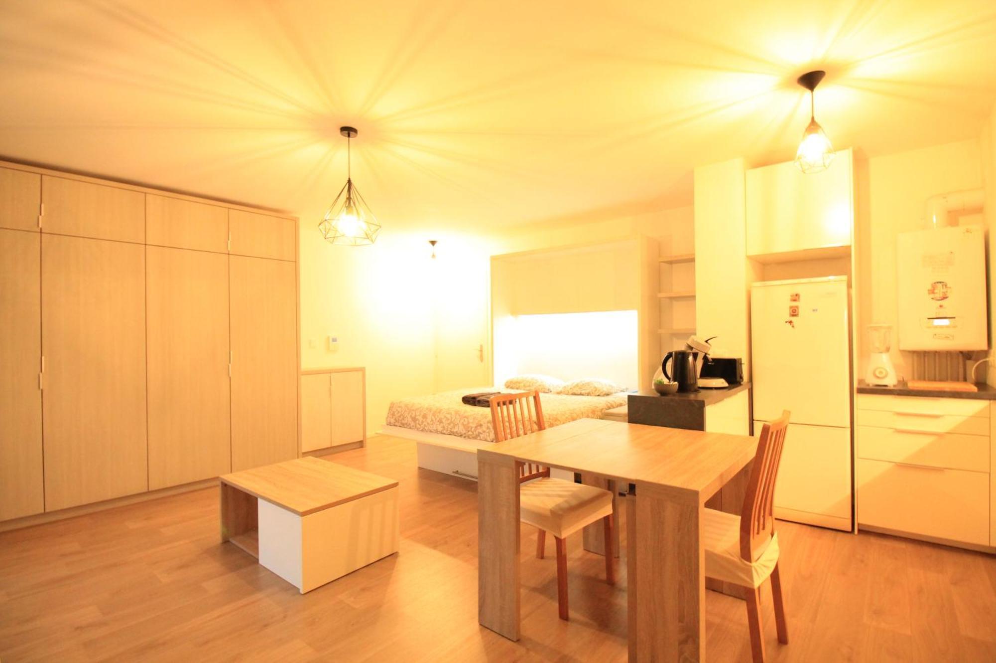 Disponible - Appartement Entier Neuf - 8Mn A Pied Rer C Paris, Parking Rue Gratuit, En Face Hopital D'Arpajon, Balcon Prive, Matelas Bultex 160X200, Ascenseur, Acces Pmr, Centre Ville A Pied 外观 照片