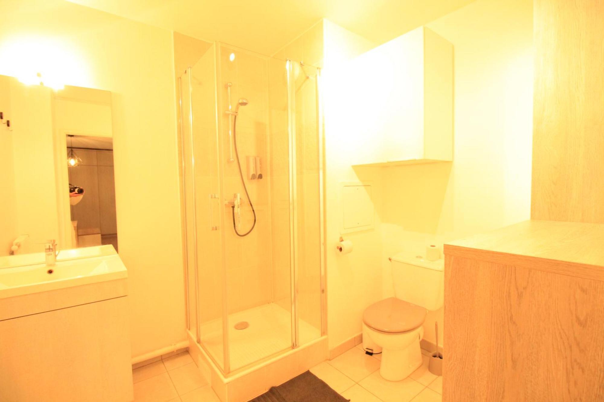 Disponible - Appartement Entier Neuf - 8Mn A Pied Rer C Paris, Parking Rue Gratuit, En Face Hopital D'Arpajon, Balcon Prive, Matelas Bultex 160X200, Ascenseur, Acces Pmr, Centre Ville A Pied 外观 照片